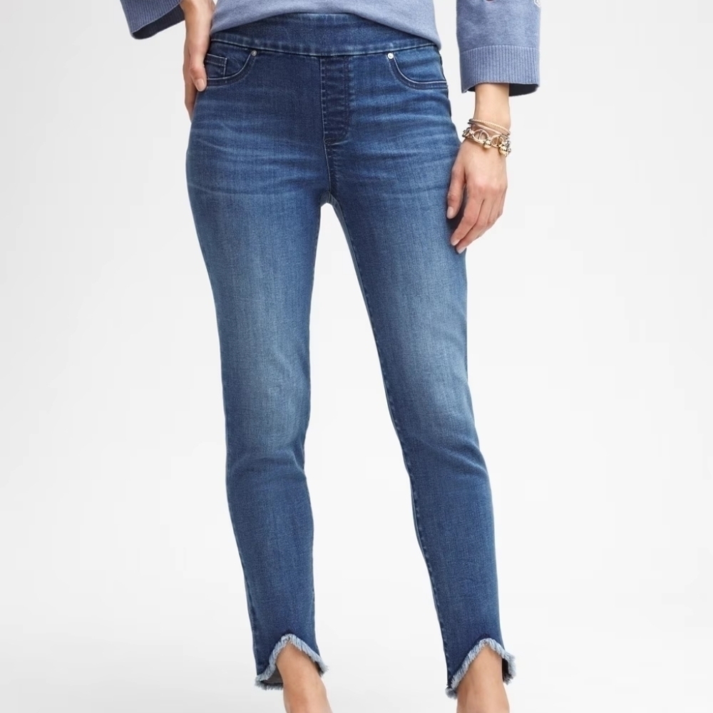 NEW CHICOS Tulip Hem Pull-On Distressed Ankle Medium Wash Denim Jeggings 20T